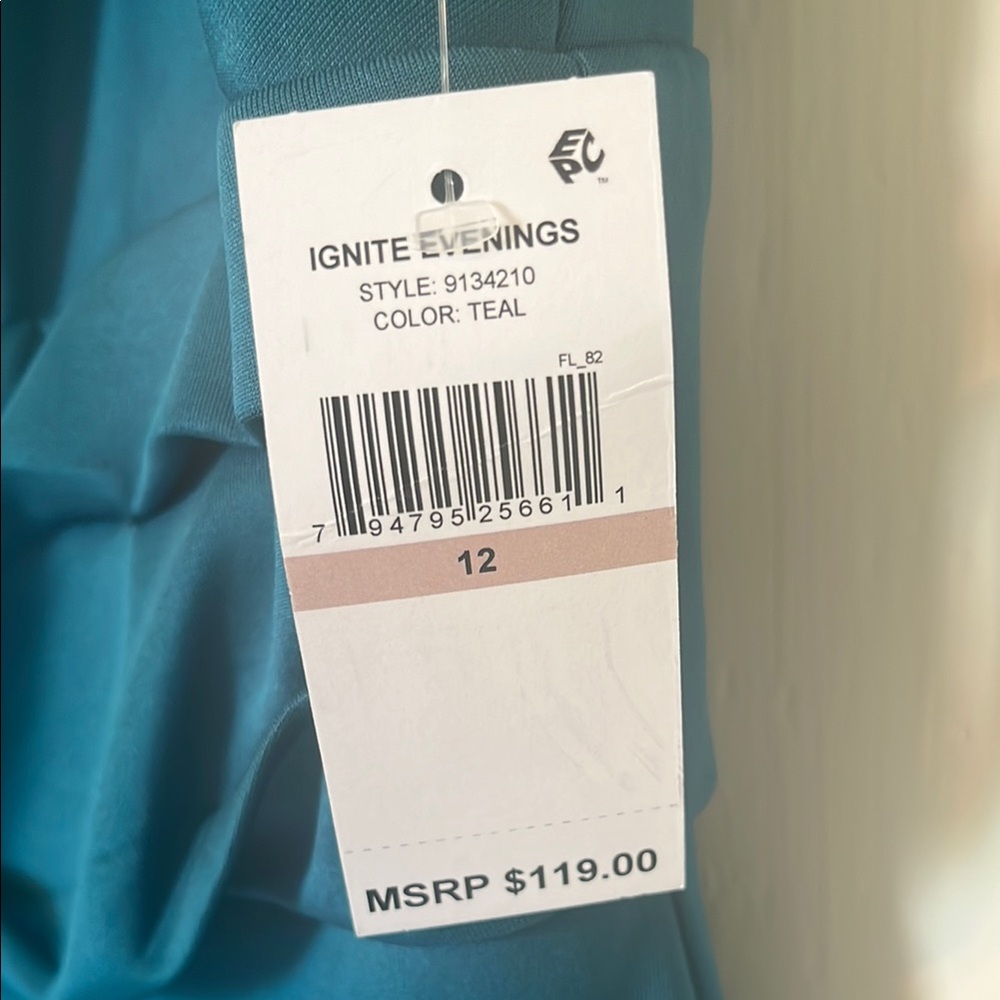 Teal Ruched V-Neck Sheath Dress - Picture 2 of 4